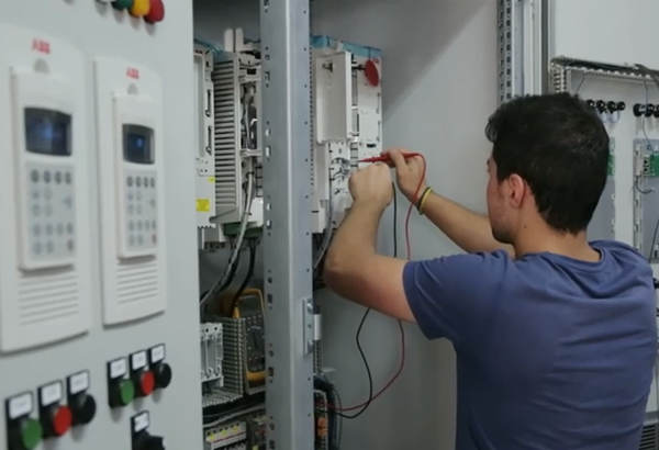 1 empresa
